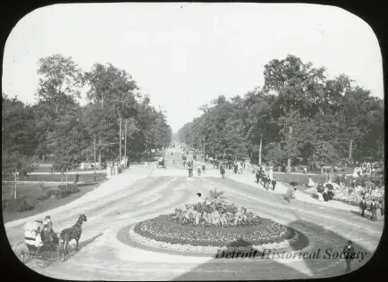 Transparency, Lantern-slide - Central Ave., Belle Isle