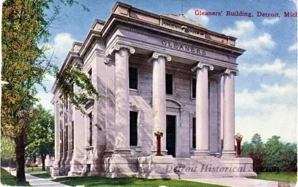Postcard - Gleaners' Building, Detroit, Mich