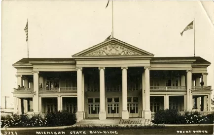 Postcard - Michigan State Building