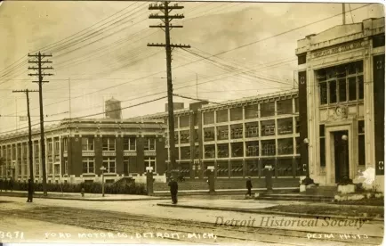 Postcard - Ford Motor Co., Detroit, Mich.