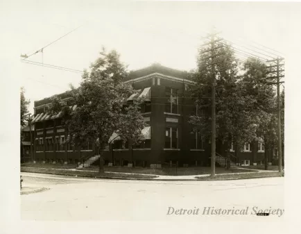 Binder, Post - Appraisal of Buildings for Michigan Bell Telephone Co. 
by Albert Kahn, Inc.