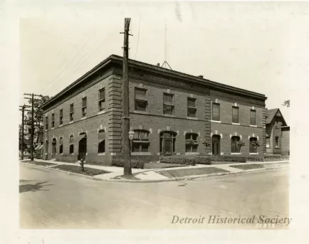 Binder, Post - Appraisal of Buildings for Michigan Bell Telephone Co. 
by Albert Kahn, Inc.