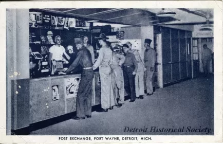 Postcard - Post Exchange, Fort Wayne, Detroit, Mich.