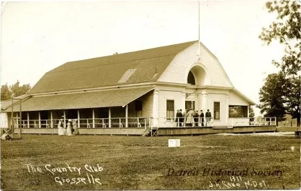 Postcard - The Country Club, Grosse Ile - The County Club, Grosse Ile