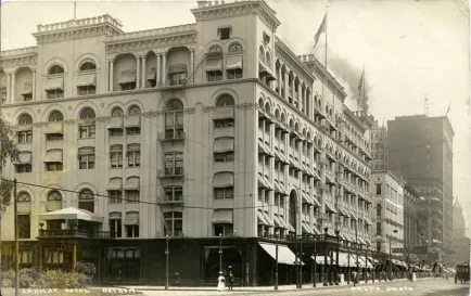 Postcard - Cadilac [sic] Hotel, Detroit