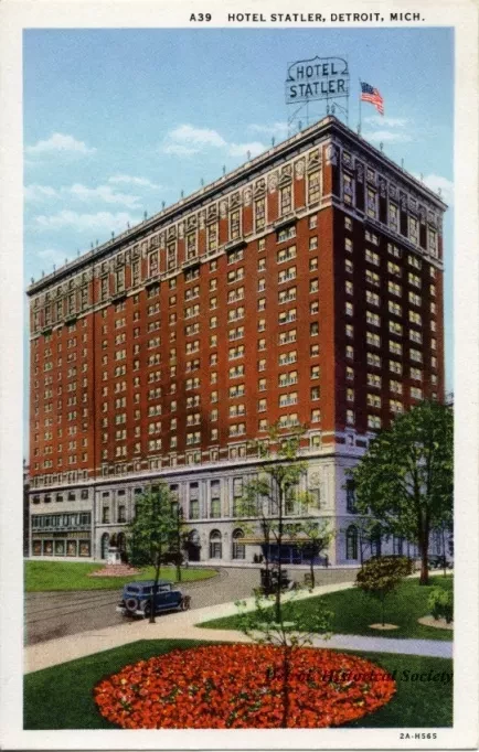 Postcard - Hotel Statler, Detroit, Mich.