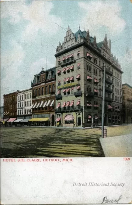 Postcard - Hotel Ste. Claire, Detroit, Mich.