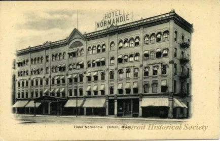 Postcard - Hotel Normandie, Detroit, Mich.