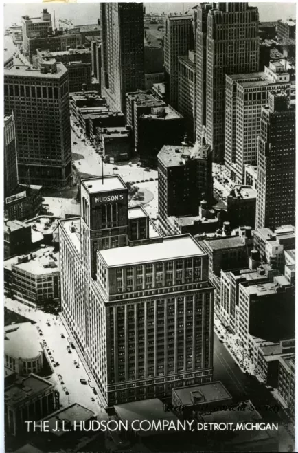 Postcard - The J.L. Hudson Company, Detroit, Michigan