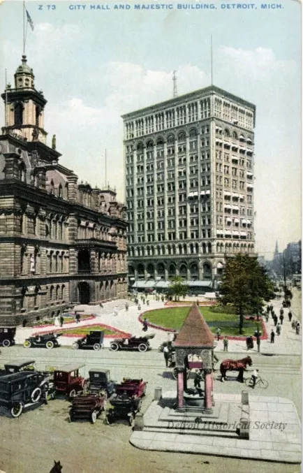 Postcard - City Hall and Majestic Building, Detroit, Mich.