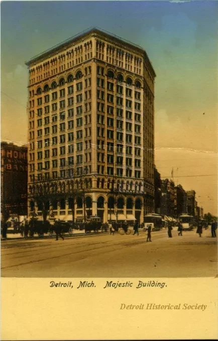 Postcard - Detroit, Mich. Majestic Building.
