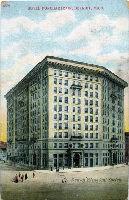 Postcard - Hotel Pontchartrain, Detroit, Mich.