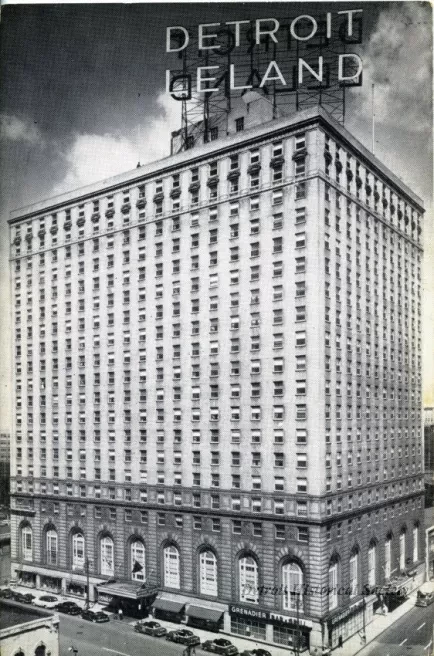 Postcard - Detroit - Leland Hotel