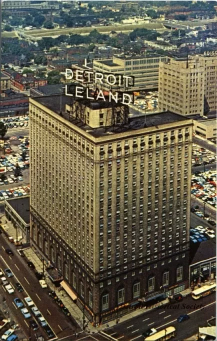 Postcard - Detroit Leland Hotel