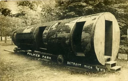 Postcard - Palmer Park, Detroit, Mich