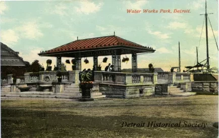 Postcard - Water Works Park, Detroit.