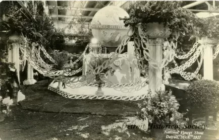 Postcard - National Flower Show, Detroit, Mich. 1927