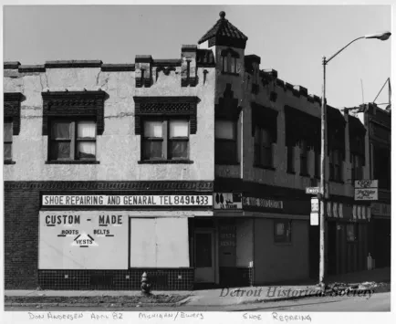 Print, Photographic - Shoe Repairing, Michigan/Ewers