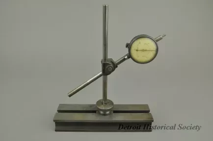 Dial Caliper