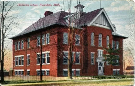 Postcard - McKinley School, Wyandotte, Mich.