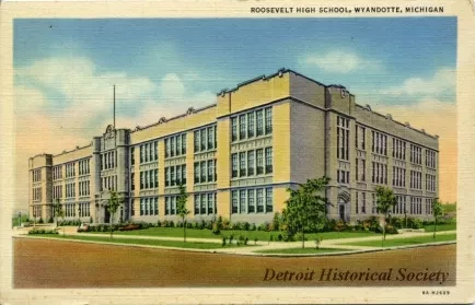 Postcard - Roosevelt High School, Wyandotte, Michigan