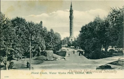 Postcard - Floral Clock, Water Works Park, Detroit, Mich.