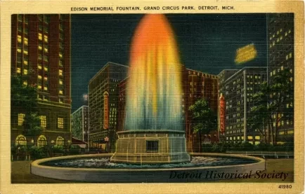 Postcard - Edison Memorial Fountain, Grand Circus Park, Detroit, Mich.