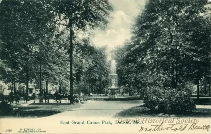 Postcard - East Grand Circus Park, Detroit, Mich.