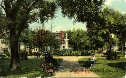 Postcard - Grand Circus Park, Detroit, Mich.
