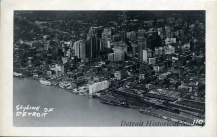 Postcard - Skyline of Detroit