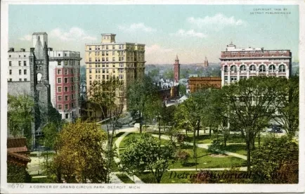 Postcard - A Corner of Grand Circus Park, Detroit, Mich.