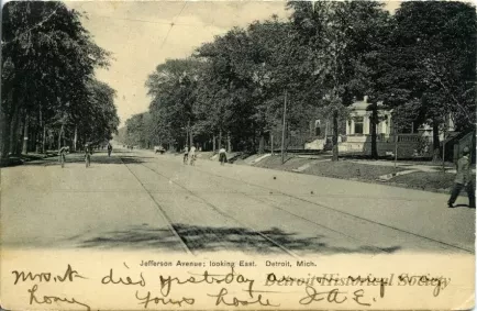 Postcard - Jefferson Avenue; looking East. Detroit, Mich.