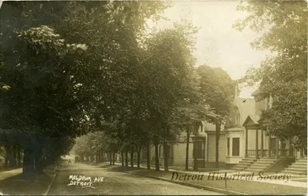 Postcard - Meldrum Ave, Detroit.