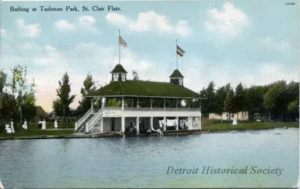 Postcard - Bathing at Tashmoo Park, St. Clair Flats.