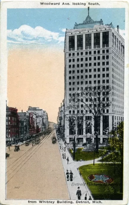 Postcard - Woodward Ave. looking South, from Whitney Building, Detroit, Mich.
