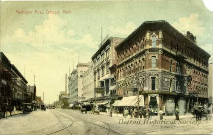 Postcard - Michigan Ave., Detroit, Mich.