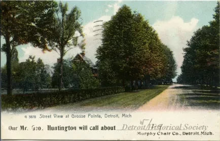 Postcard - Street View at Grosse Pointe, Detroit, Mich