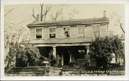 Postcard - Historical Walker Tavern, Erected 1833, Brooklyn, Mich.