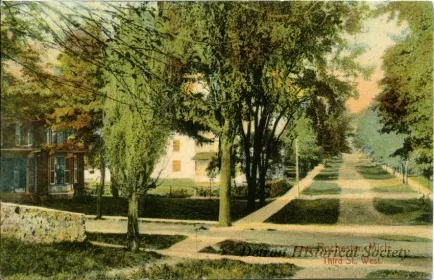 Postcard - Rochester, Mich. Third St., West.