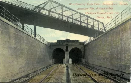 Postcard - West Portal of Twin Tubes, Detroit, River Tunnel, American Side, through which Michigan Central trains run, Detroit, Mich.