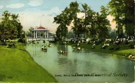 Postcard - Canal, Belle Isle Park, Detroit, Mich.