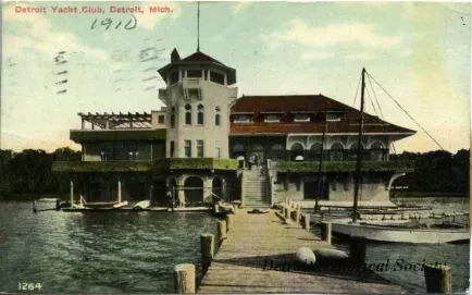 Postcard - Detroit Yacht Club, Detroit, Mich.