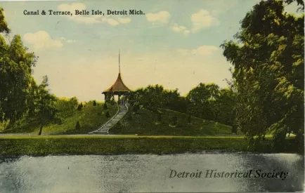 Postcard - Canal & Terrace, Belle Isle, Detroit, Mich.