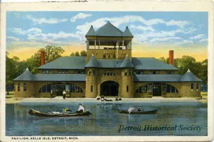 Postcard - Pavilion, Belle Isle, Detroit, Mich.