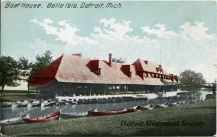 Postcard - Boat House, Belle Isle, Detroit, Mich.