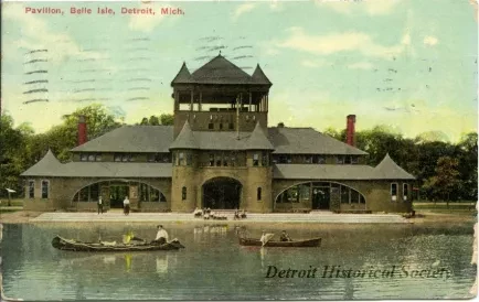Postcard - Pavilion, Belle Isle, Detroit, Mich.
