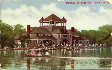 Postcard - Pavilion on Belle Isle, Detroit, Mich.