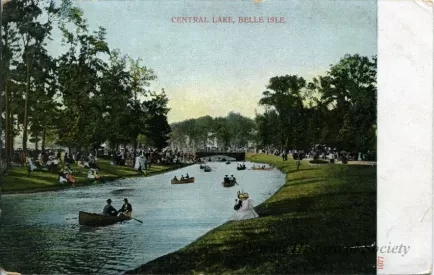 Postcard - Central Lake, Belle Isle.