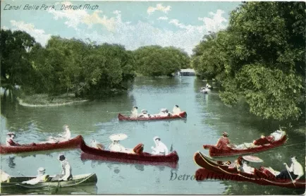 Postcard - Canal Belle Park, Detroit, Mich.