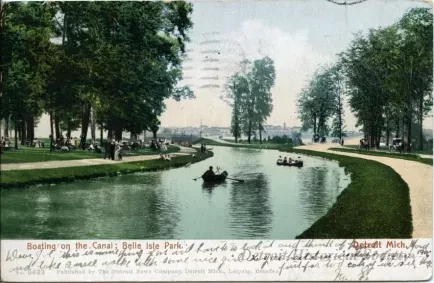 Postcard - Boating on the Canal; Belle Isle Park, Detroit, Mich.